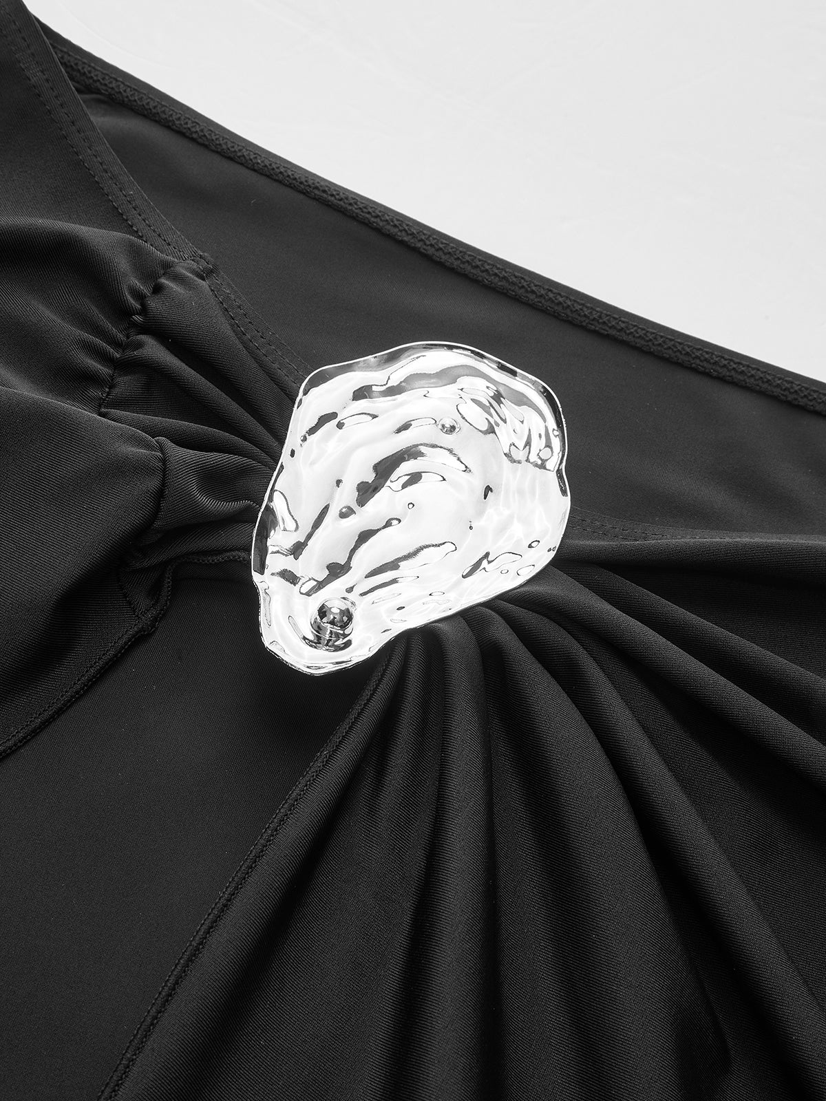 Metal Aksesuarlı Sarong Etek Siyah Jersey
