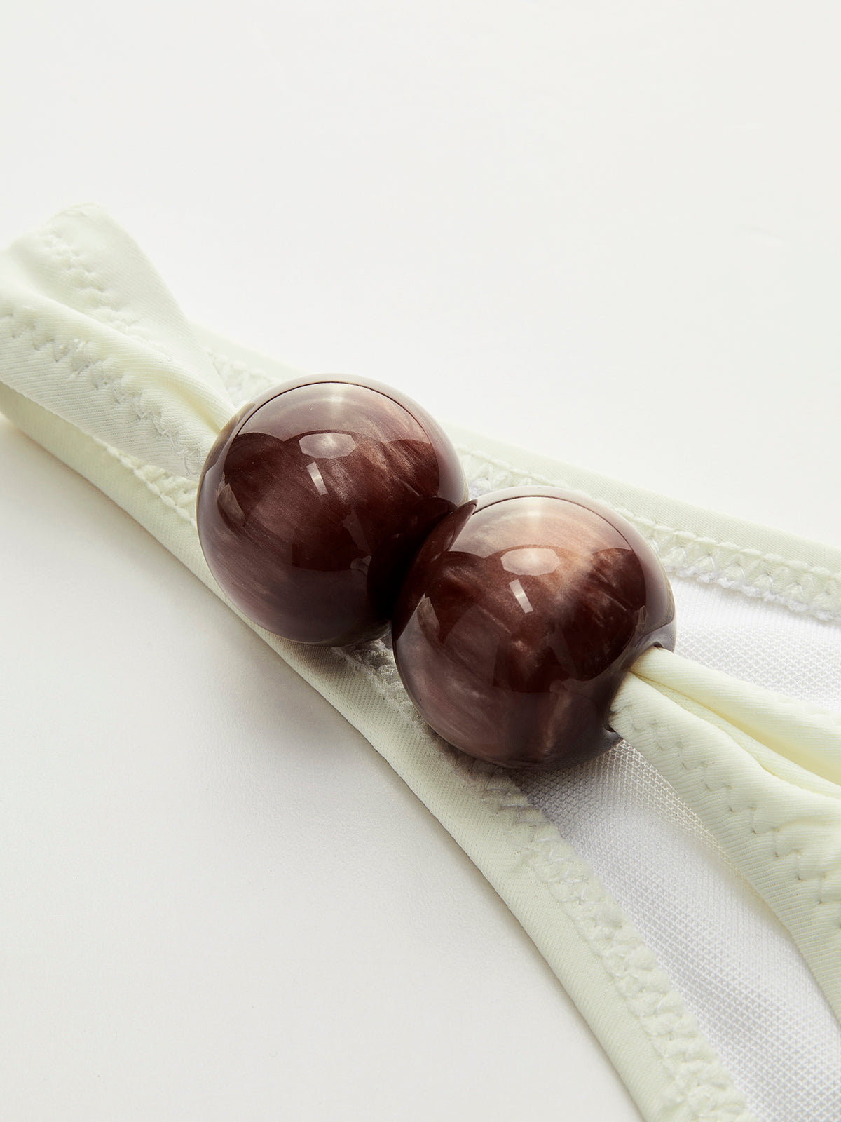 Tek Omuzlu Bikini Takımı Ahşap Boncuk Detaylı Bej