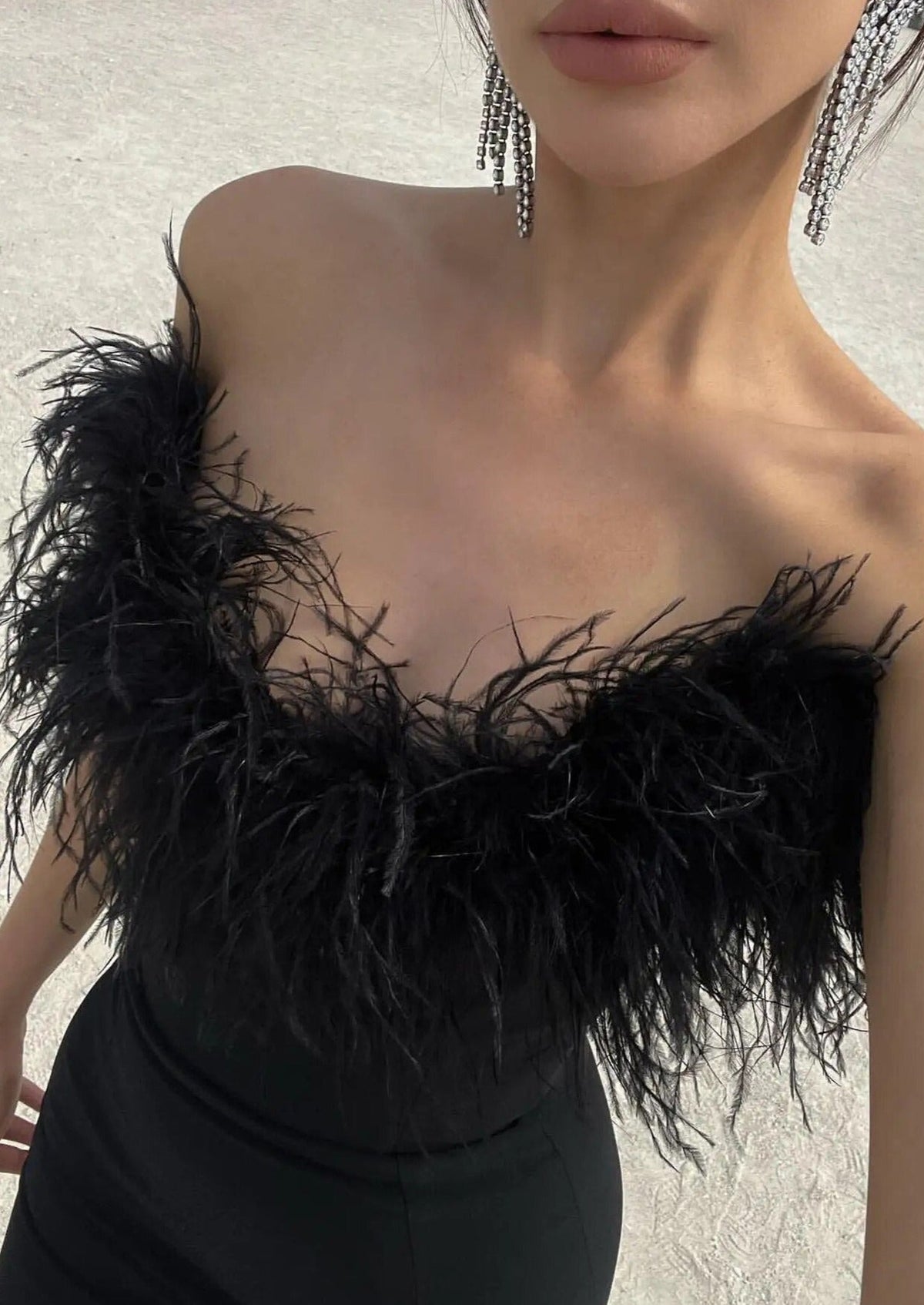 Anastasia Tüy Detaylı Straplez Maxi Elbise Siyah